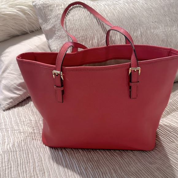 Michael Kors handbag - Picture 2 of 4